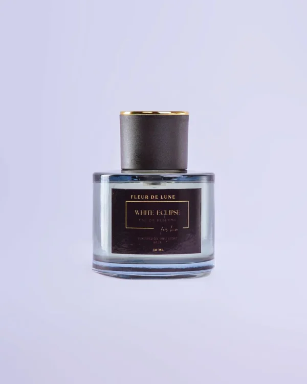 WHITE ECLIPSE: Inspired by D&G Light Blue